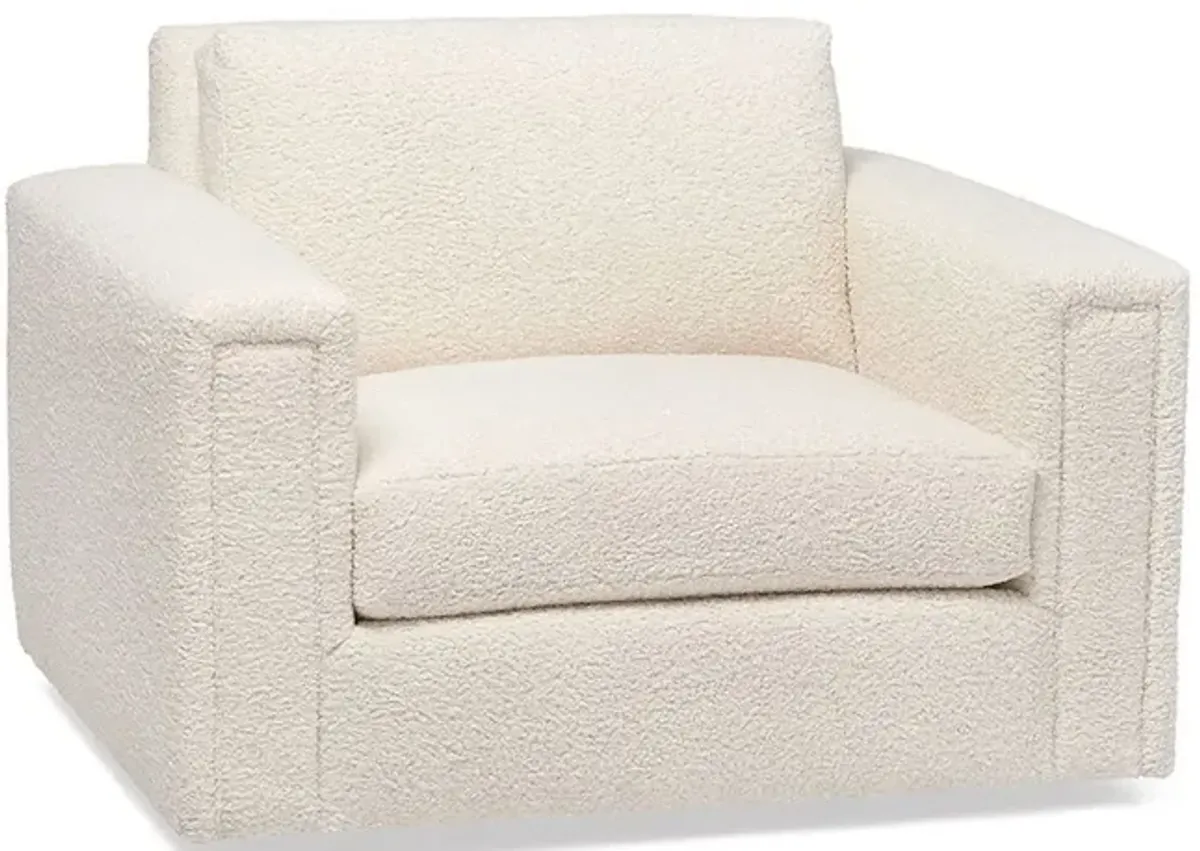 Heath Swivel Chair, Ivory Sherpa