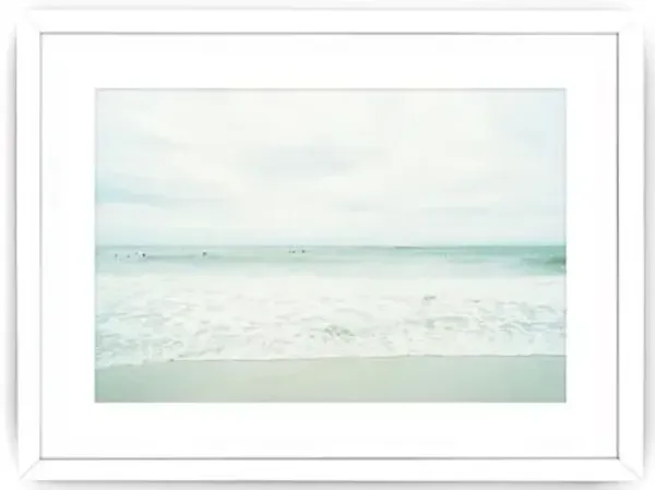 Christine Flynn - Ditch Plains Photograph - Ivory