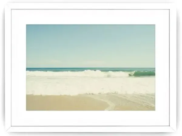 Christine Flynn - Southampton Photograph - Ivory