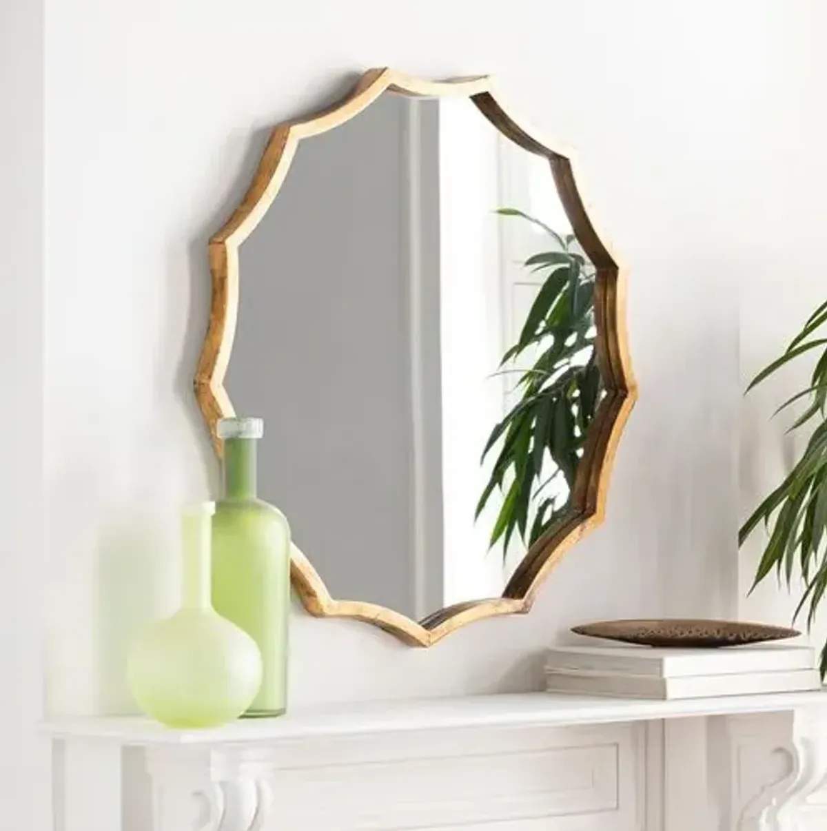 Dorinda 30" Round Wall Mirror - Gold