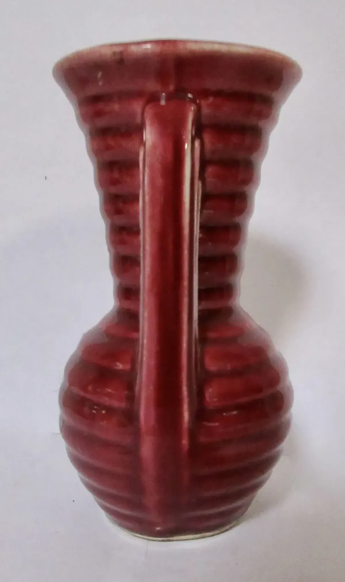 1940s American Pottery Beehive Vase - The Emporium Ltd. - Red