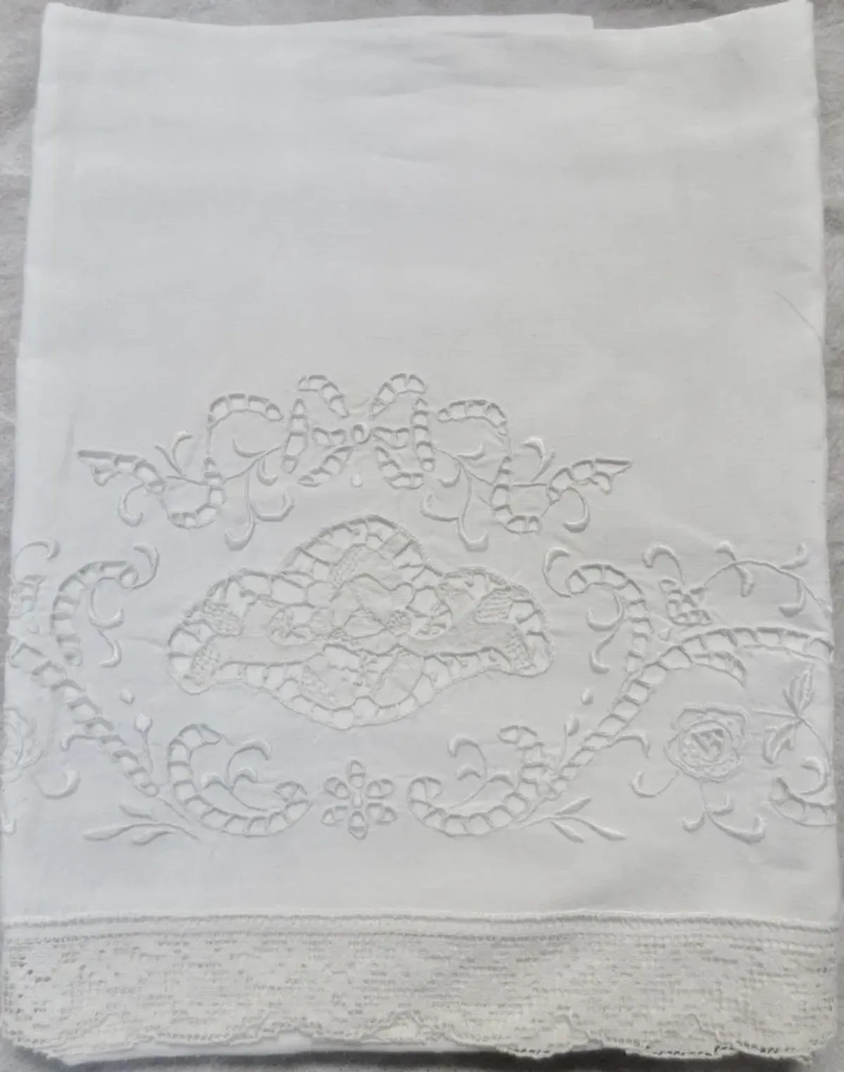 Antique Linen Pillowcases - Set of 2 - The Emporium Ltd.