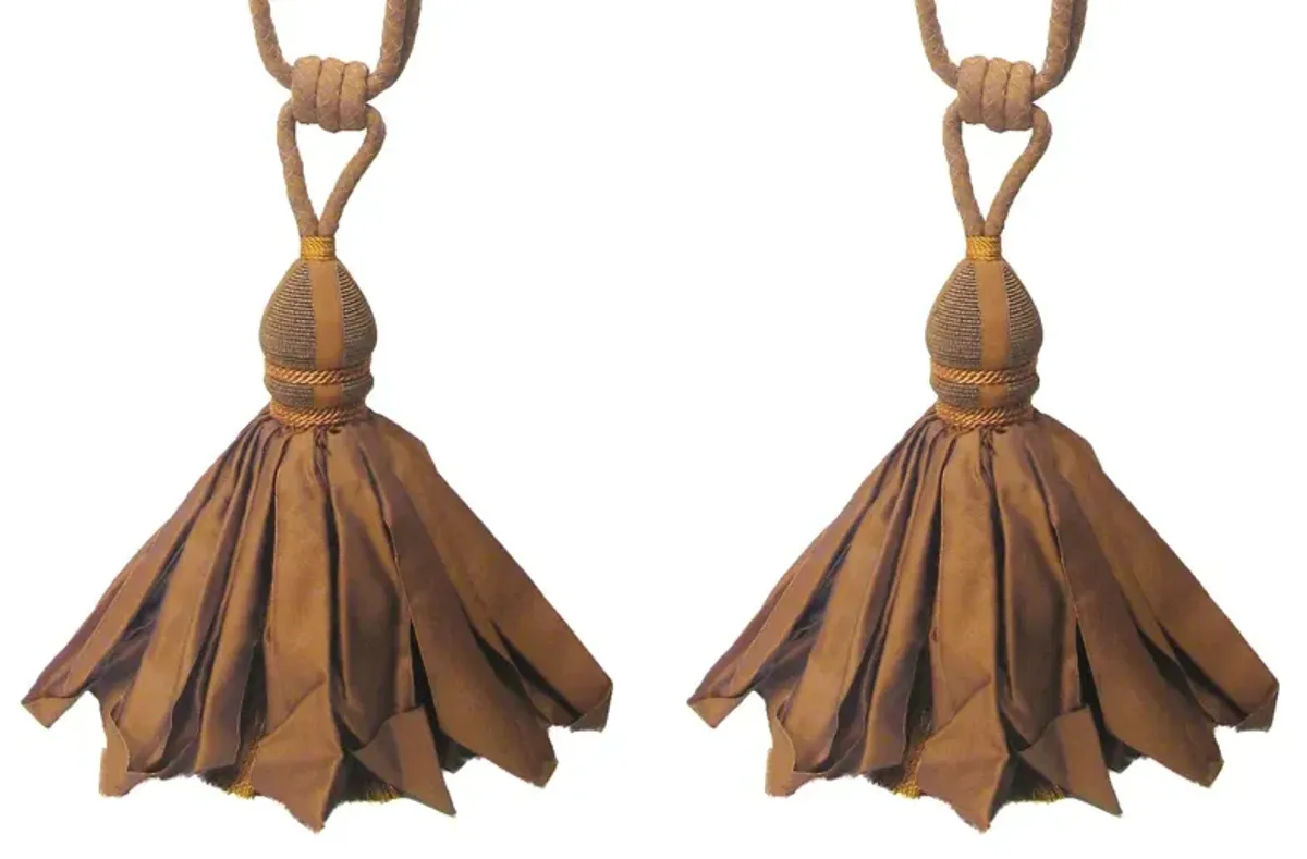 Copper Tieback with Ballgown Tassel - Set of 2 - Chez Vous - Brown