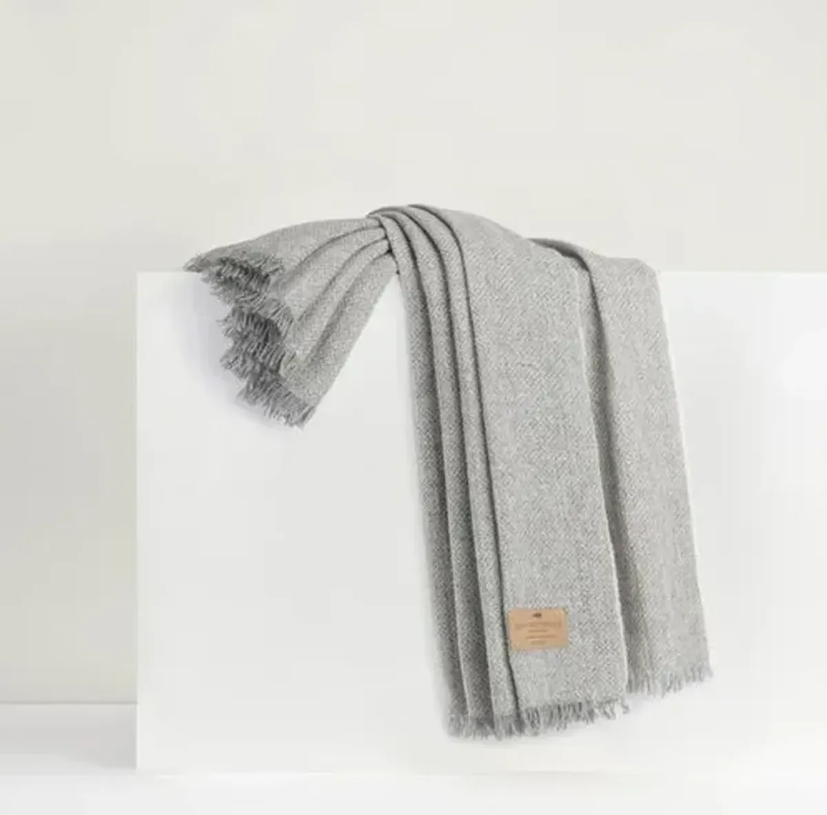 Italian Luna Cashmere Throw - Lands Downunder - Gray