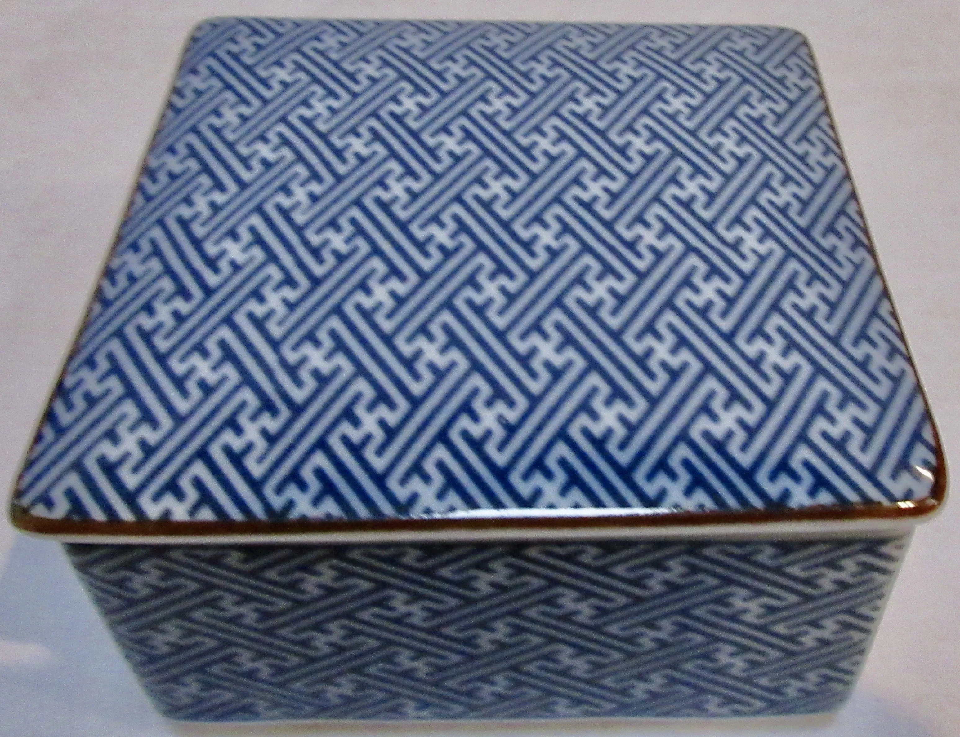 Porcelain Box - The Emporium Ltd. - Blue