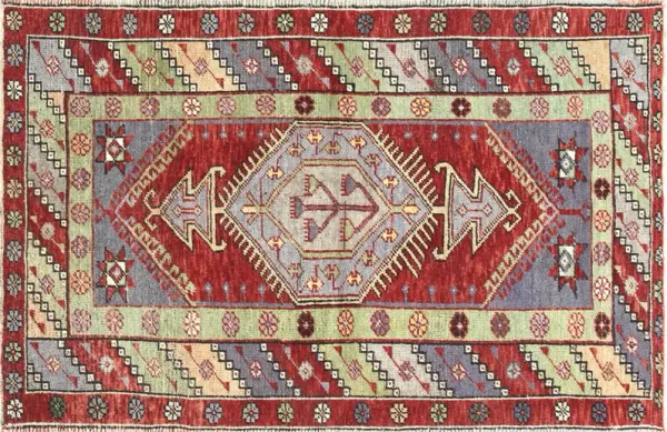 1960s Turkish Oushak Rug - 3'4" x 5' - Nalbandian - Red - Red