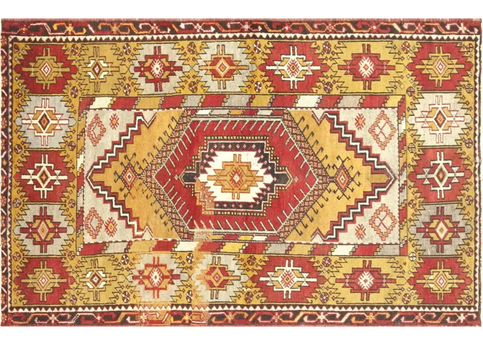 1960s Turkish Oushak Rug - 4' x 6' - Nalbandian - Red - Red