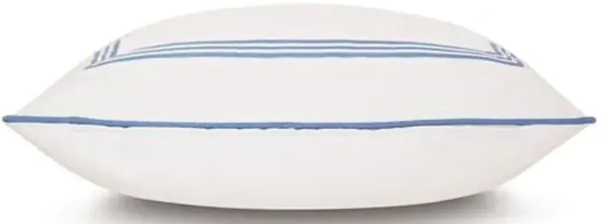 Willa 20x20 Outdoor Pillow - White/Blue