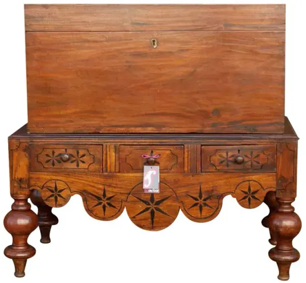 Antique Dutch Colonial Campaign Trunk - de-cor - brown