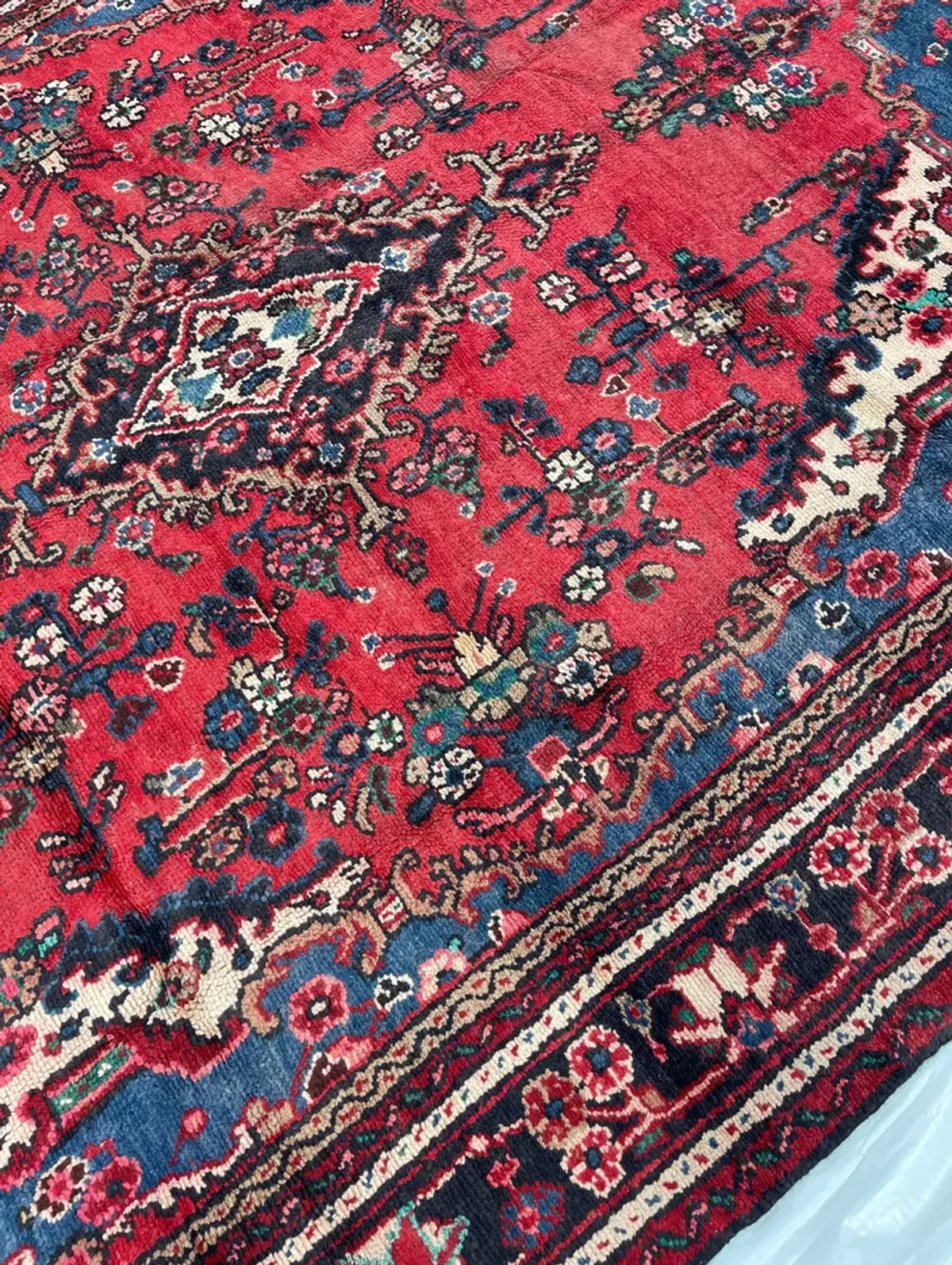 6'9" x 9'10" Vintage Persian Rug - F.J. Kashanian - Red - Red