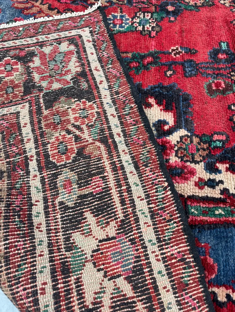 6'9" x 9'10" Vintage Persian Rug - F.J. Kashanian - Red - Red