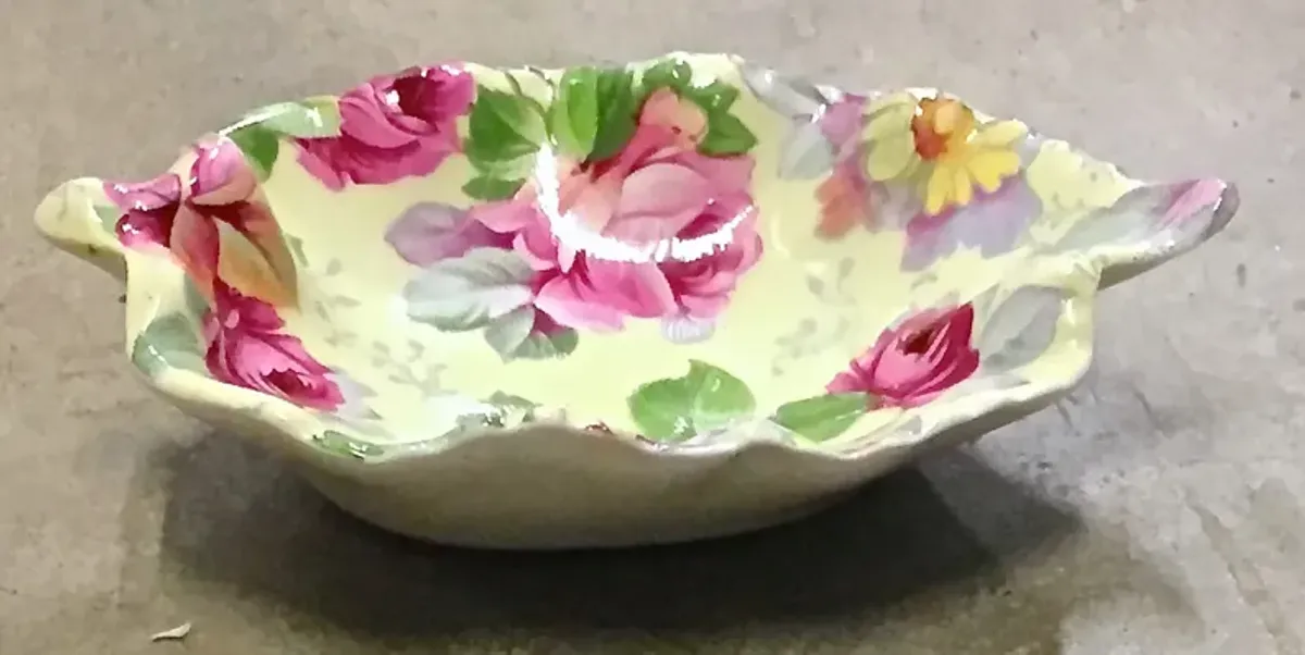 English Allyn Nelson Porcelain Rose Dish - Vermilion Designs - Beige