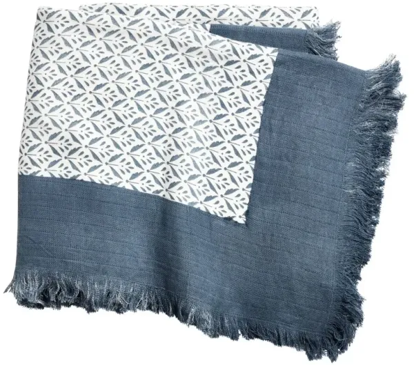 Azura Throw, Ivory/Denim Blue