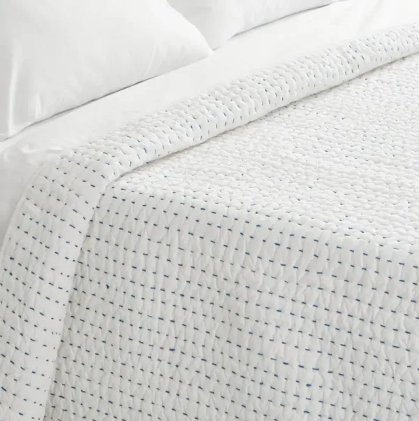 Atlantic Quilt - White/Blue - Pine Cone Hill