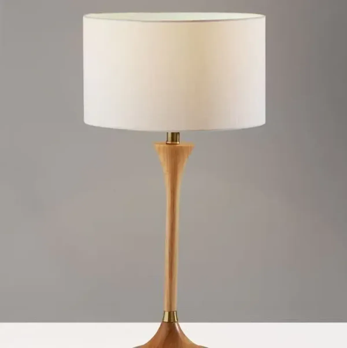 Sadie Table Lamp - Natural/ Brass