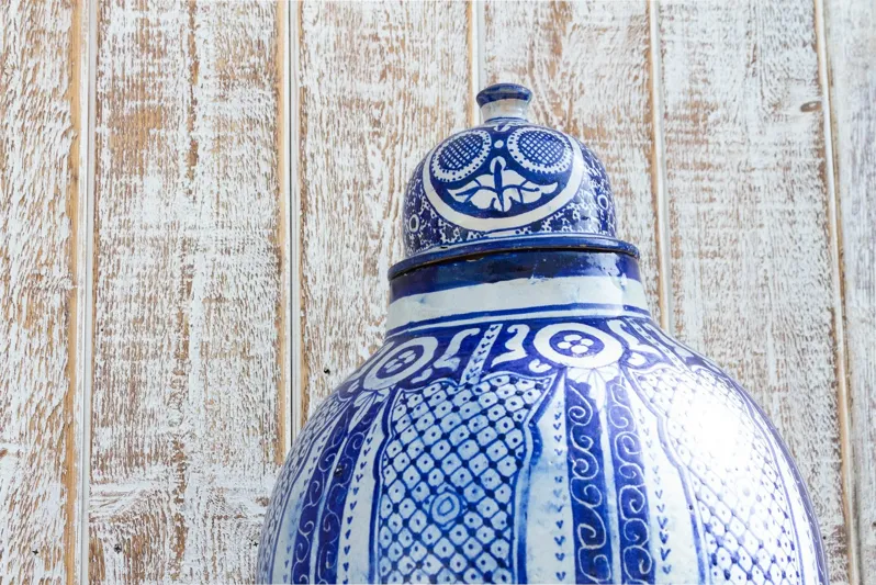 Vintage Blue & White Moroccan Jar - de-cor - Handcrafted