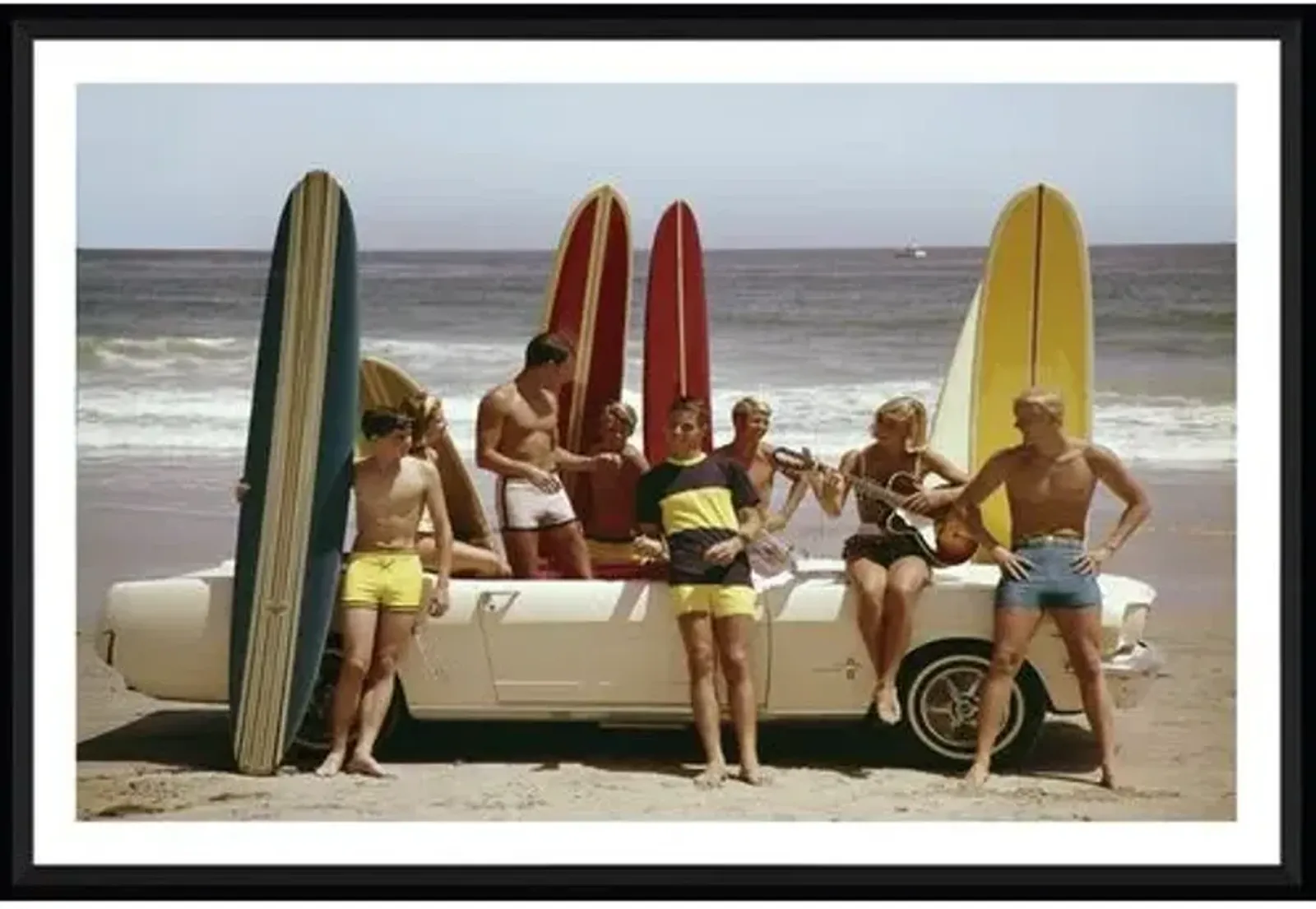 Tom Kelley - Guys and Gals on the Beach - Black