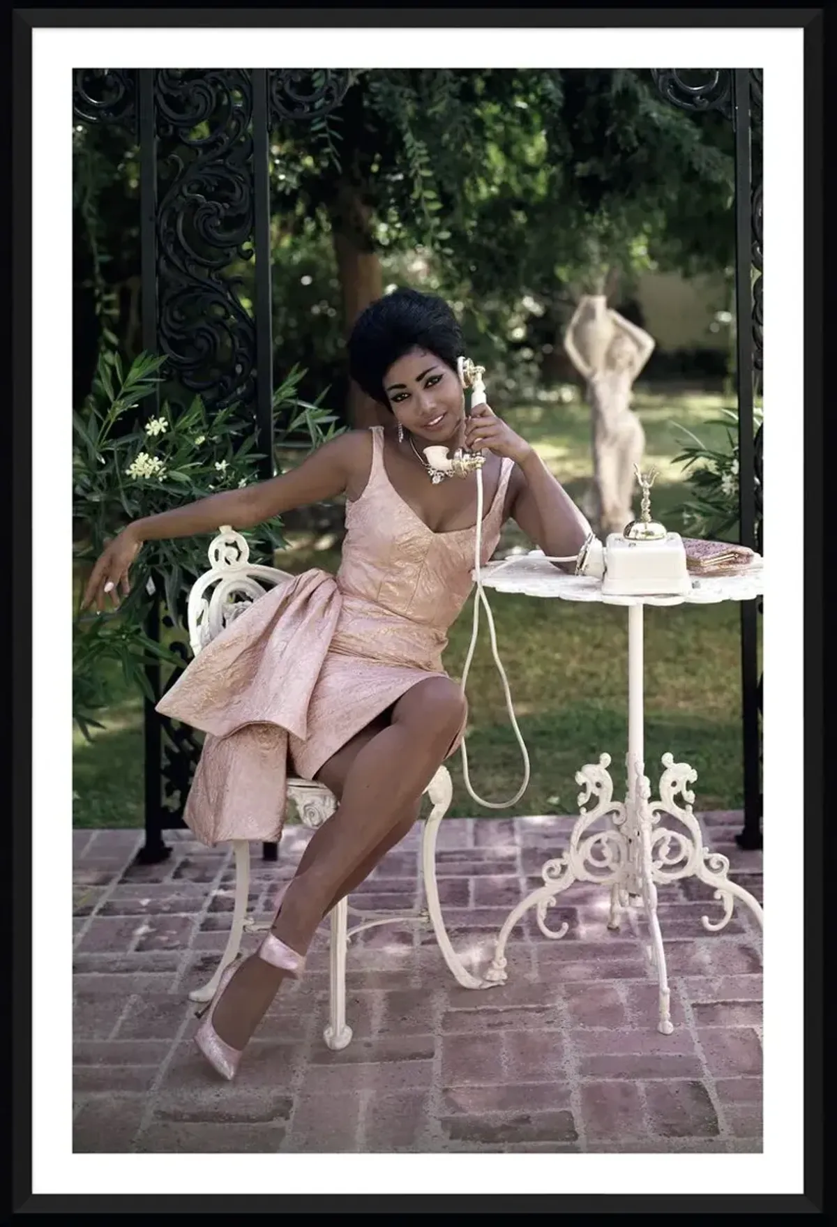 Tom Kelley, The Fancy Telephone