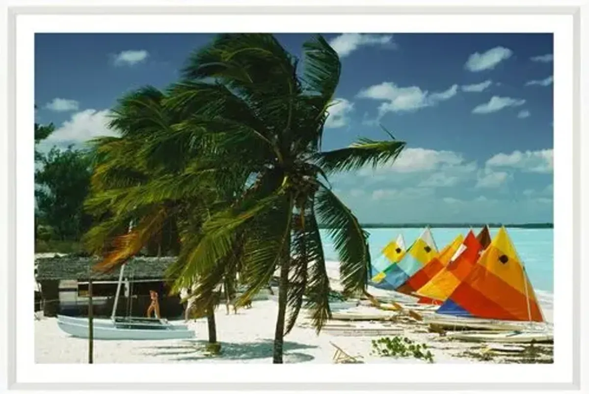 Slim Aarons - Treasure Cay - White