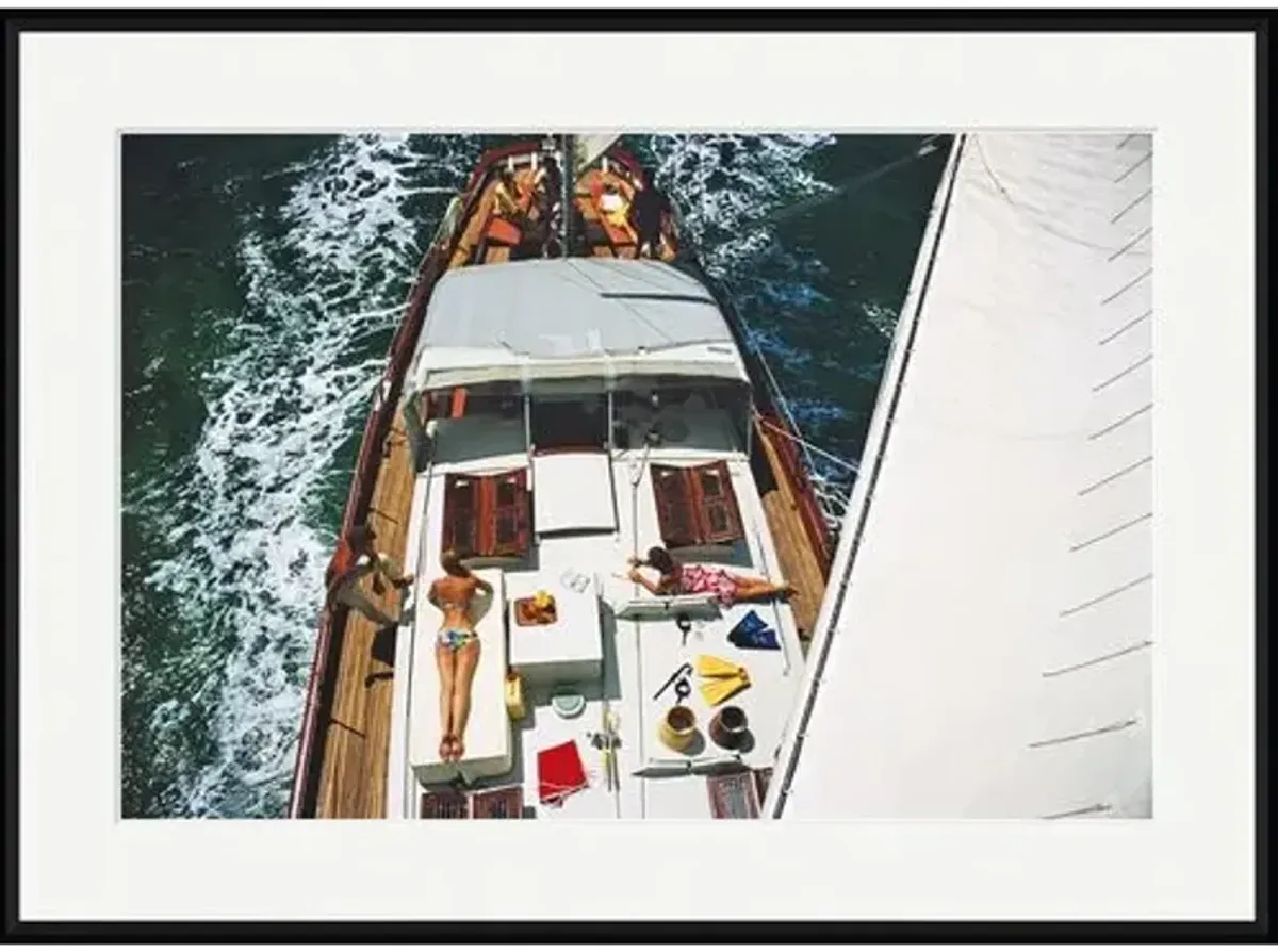 Slim Aarons - Deck Dwellers - Black