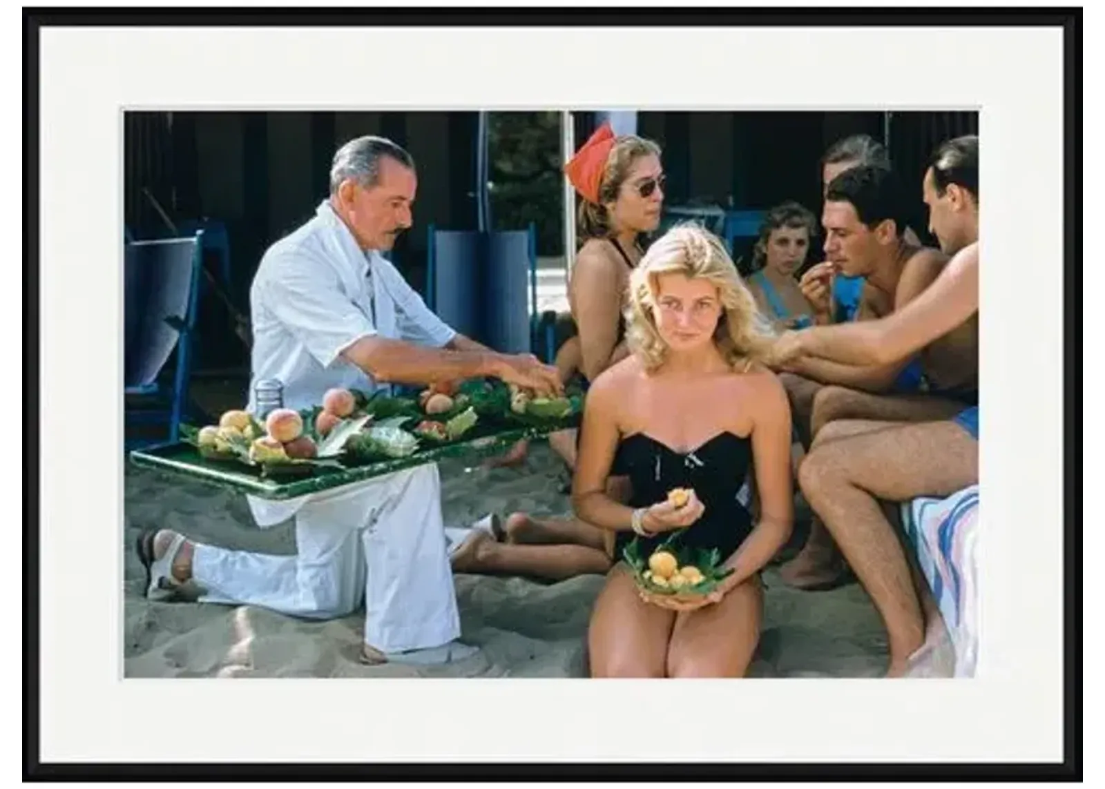 Slim Aarons - The Lido in Venice - Black