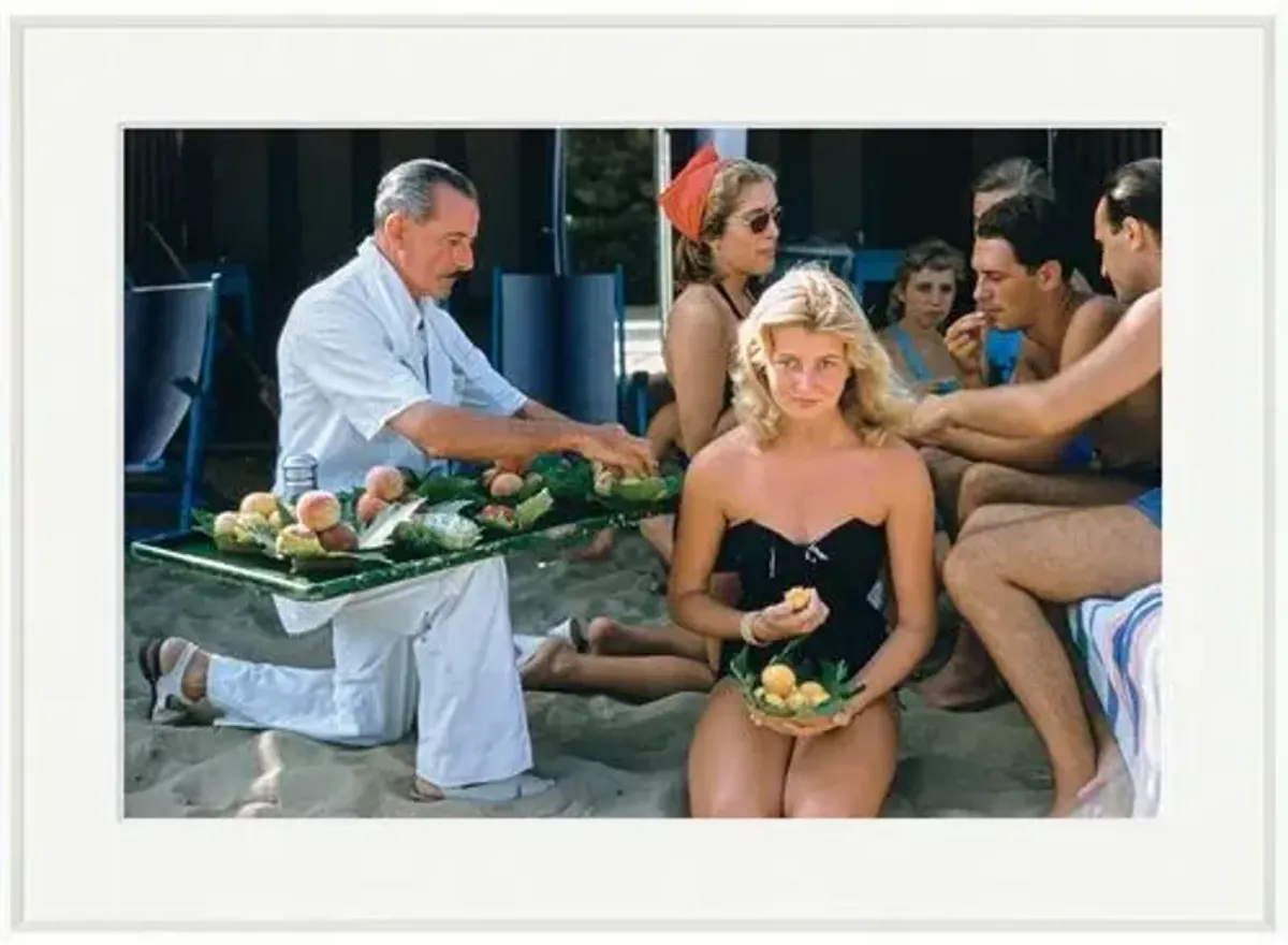 Slim Aarons - The Lido in Venice - White