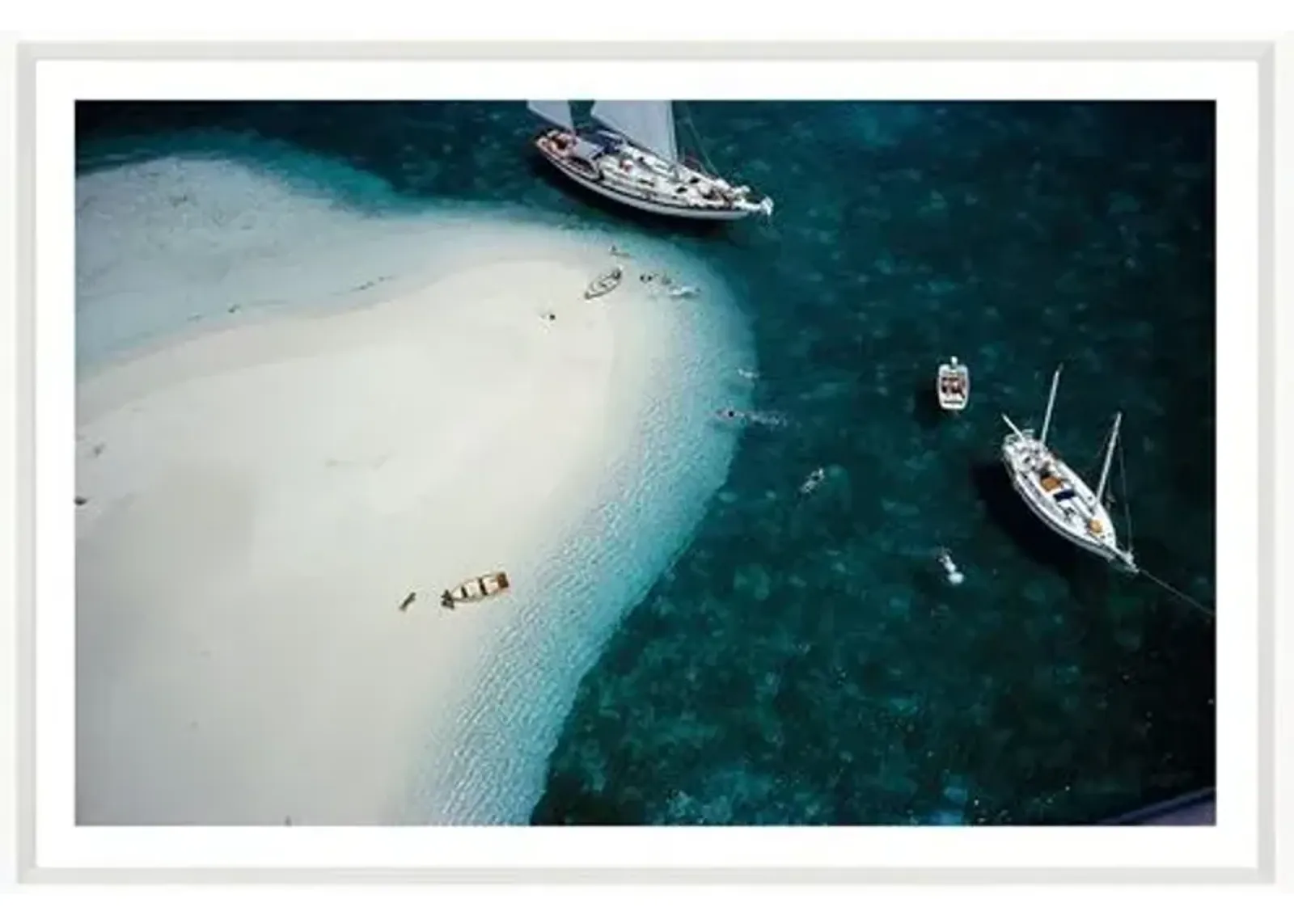 Slim Aarons - Stocking Island - White