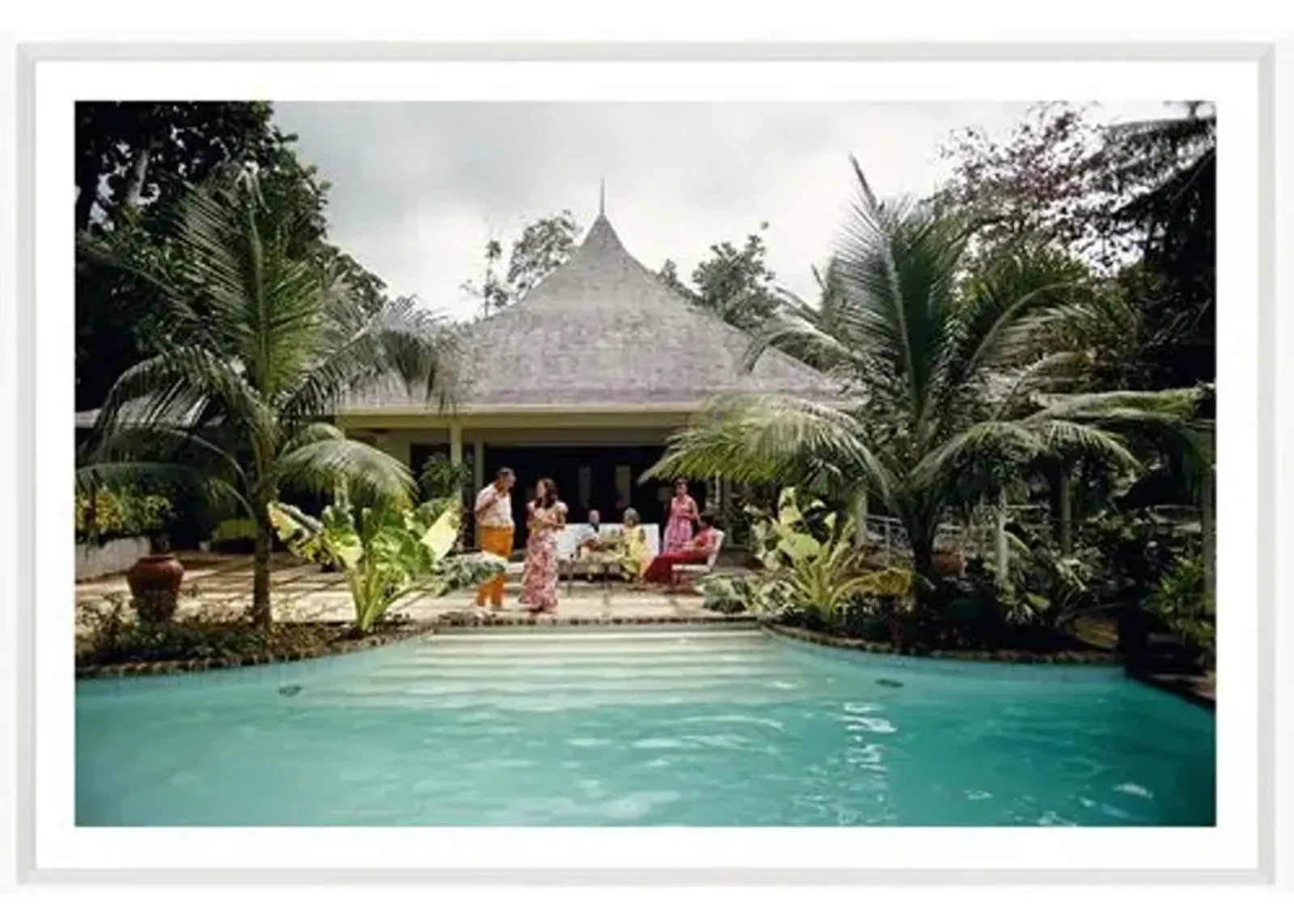 Slim Aarons - Ocho Rios - White