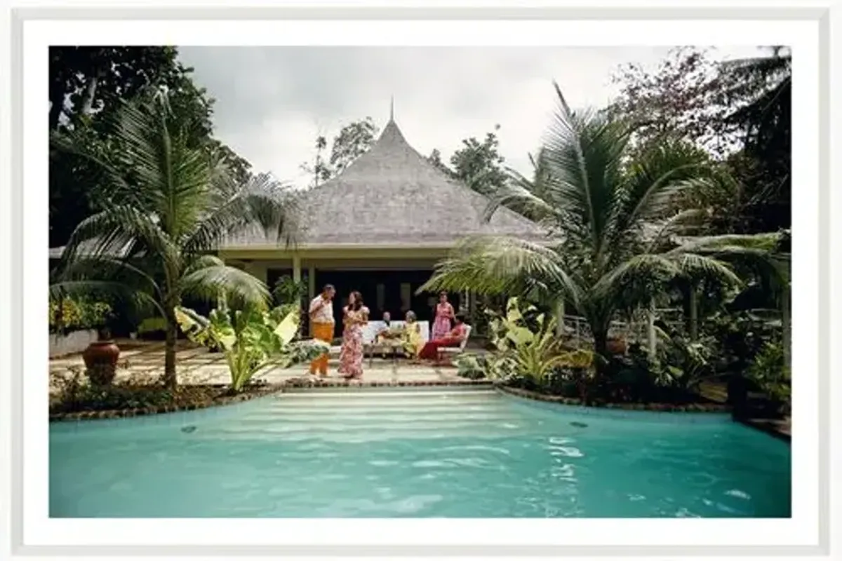 Slim Aarons - Ocho Rios - White