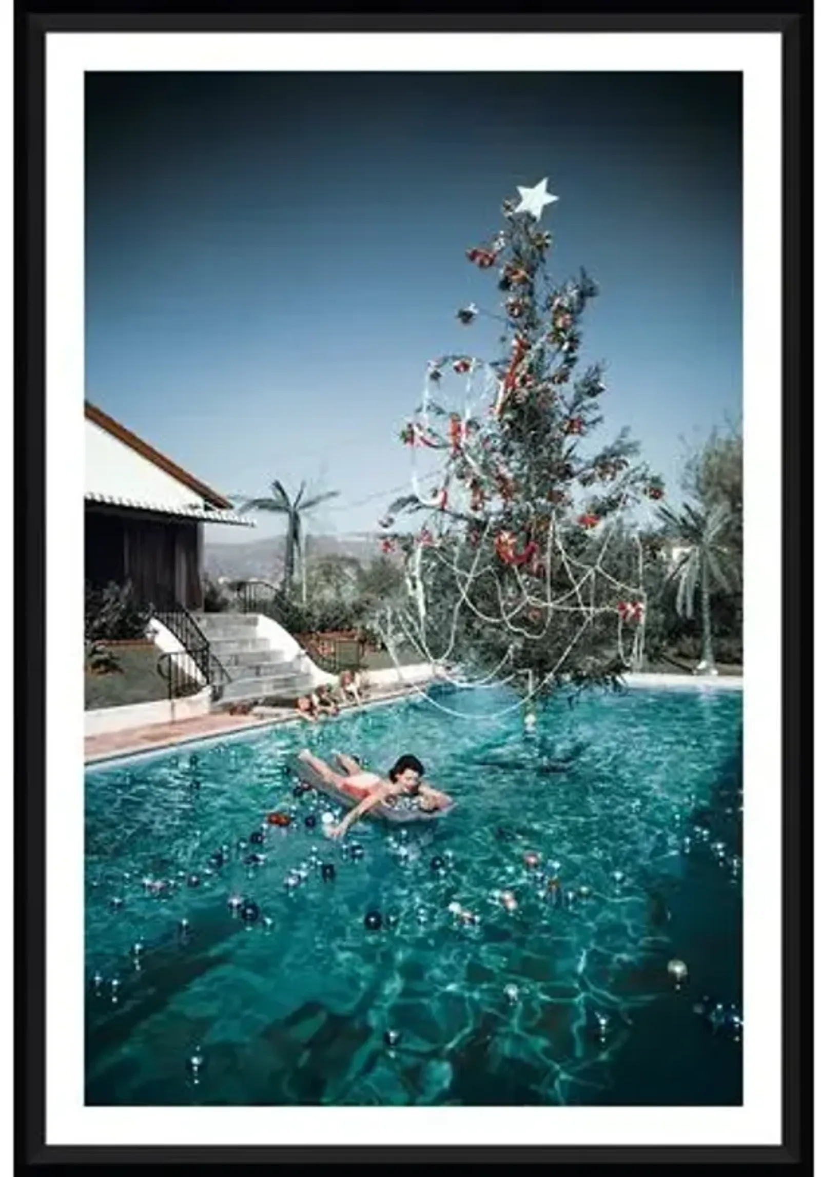 Slim Aarons - Christmas Swim 1954 - Black