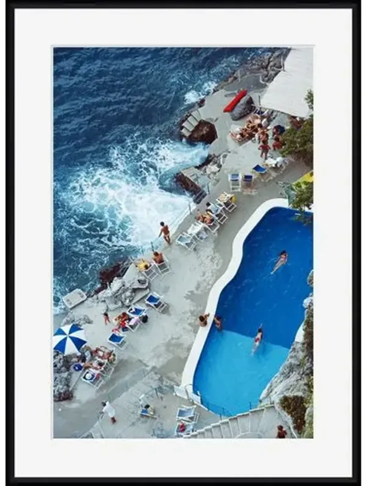 Slim Aarons - Pool on Amalfi Coast - Black