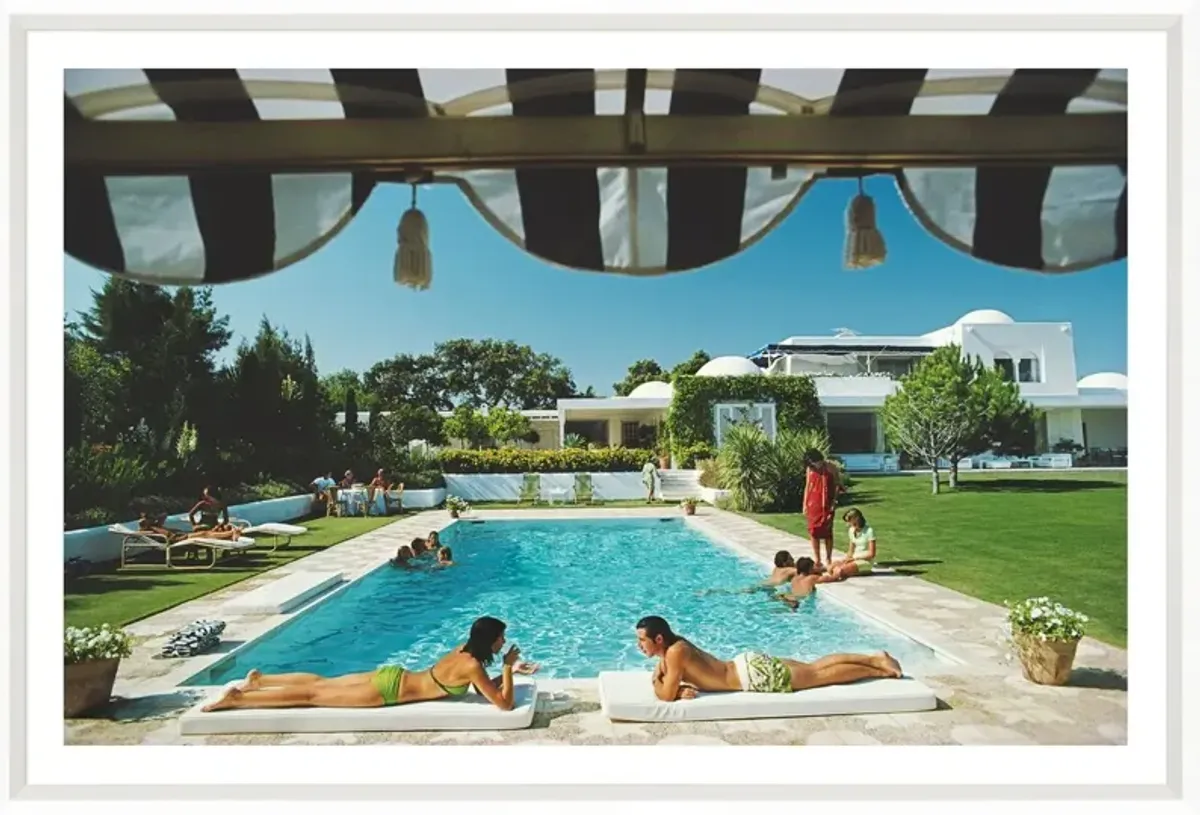 Slim Aarons, Poolside in Sotogrande