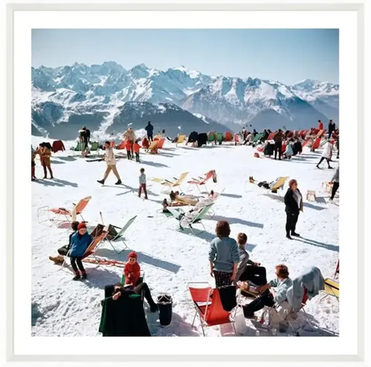 Slim Aarons - Verbier Vacation - White