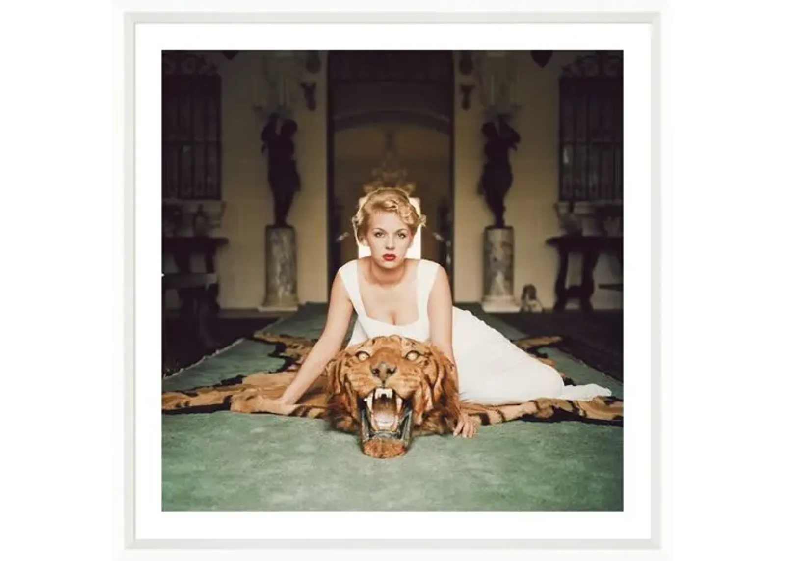 Slim Aarons - Beauty and the Beast 1959 - White