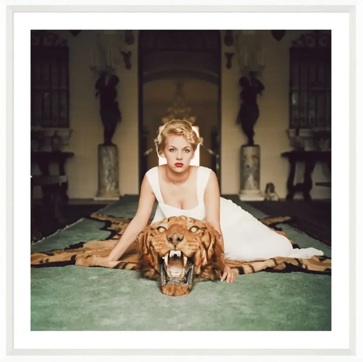 Slim Aarons, Beauty and the Beast 1959