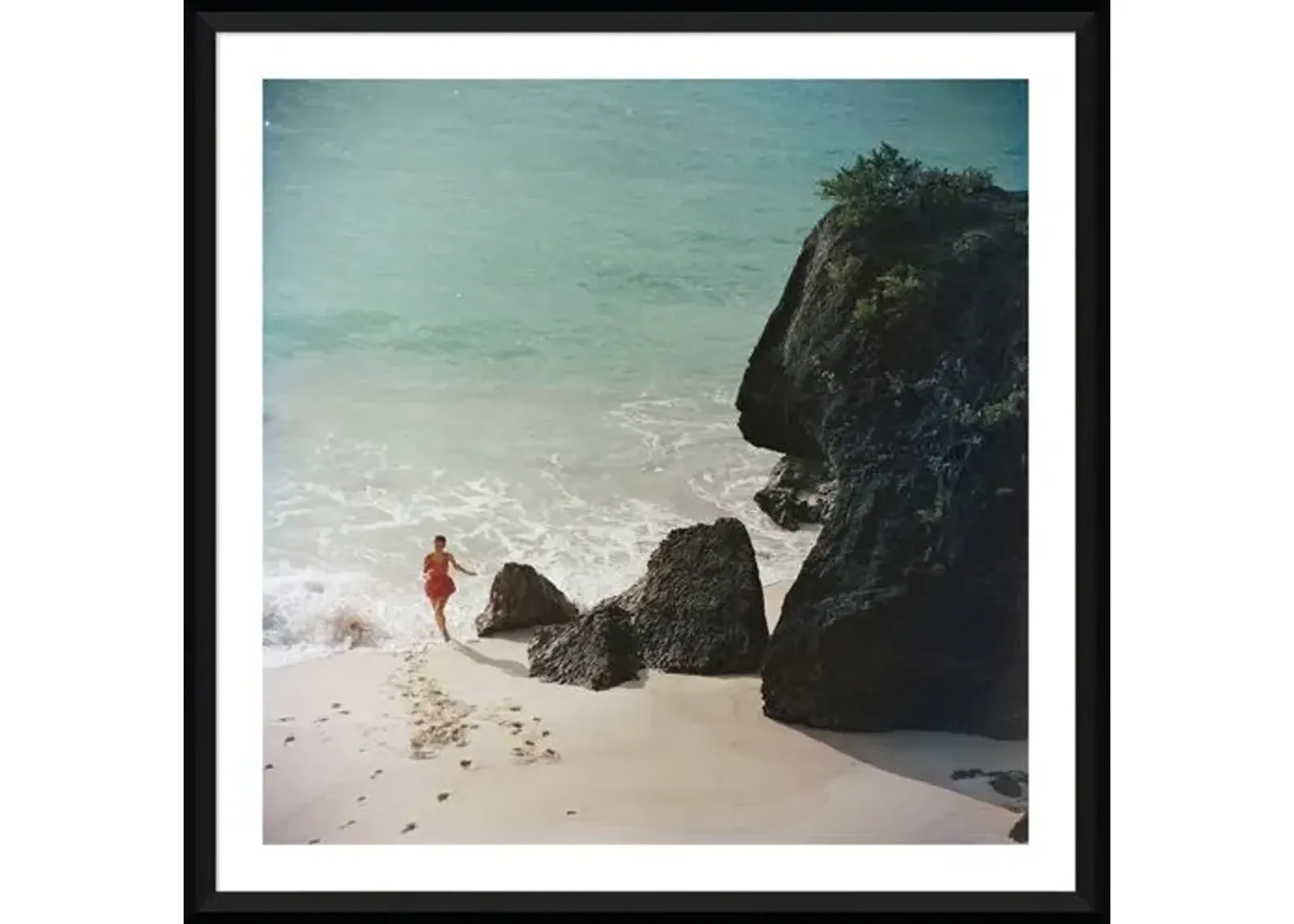 Slim Aarons - Bermuda Beach 1957 - Black