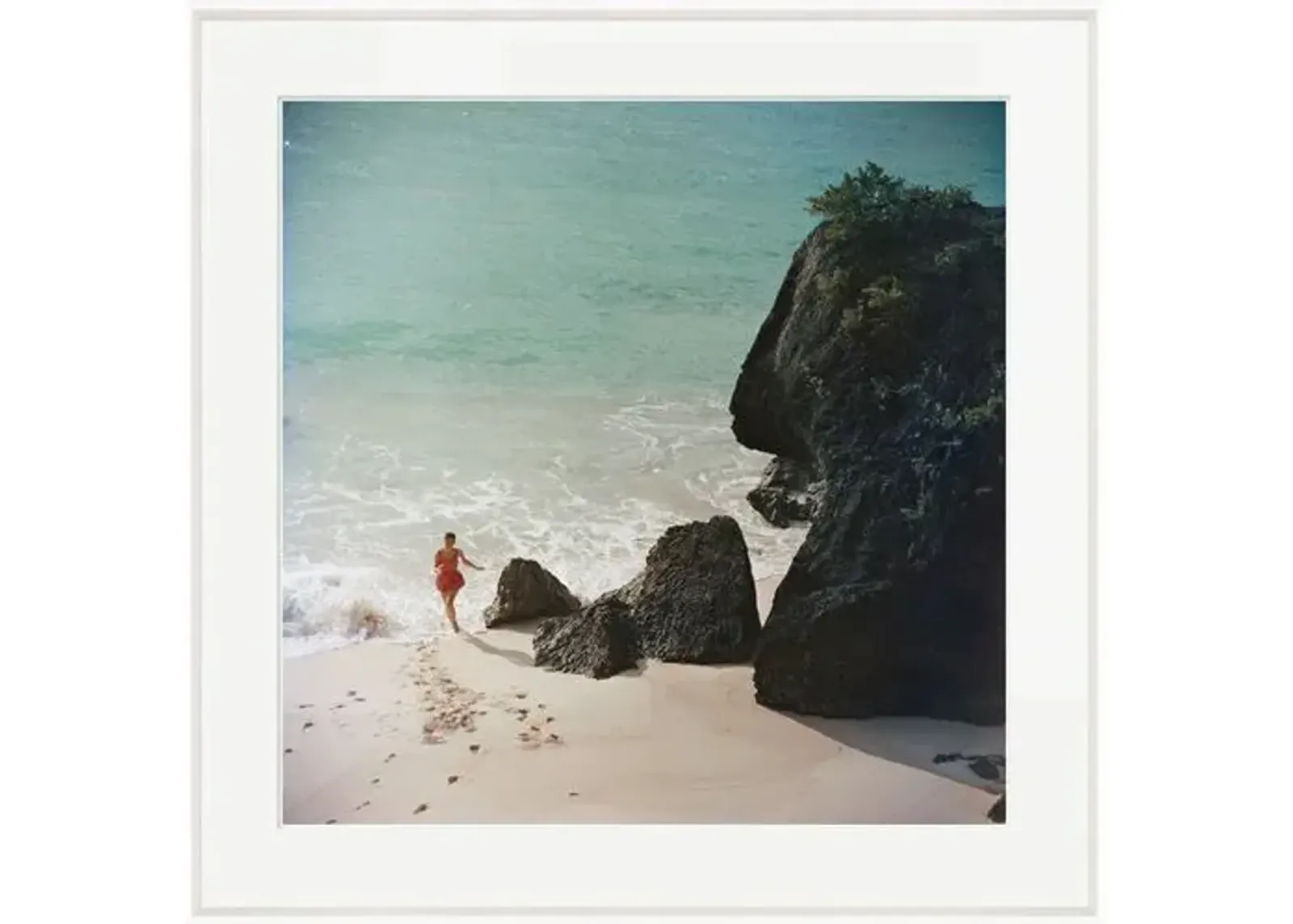 Slim Aarons - Bermuda Beach 1957 - White