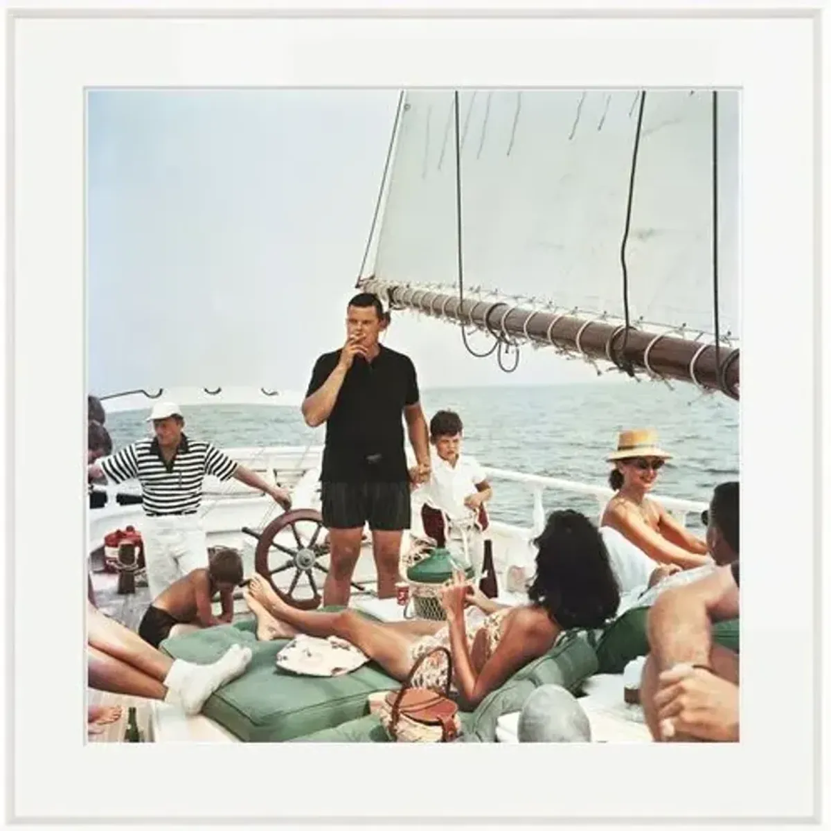 Slim Aarons - Black Pearl Trippers 1959 - White