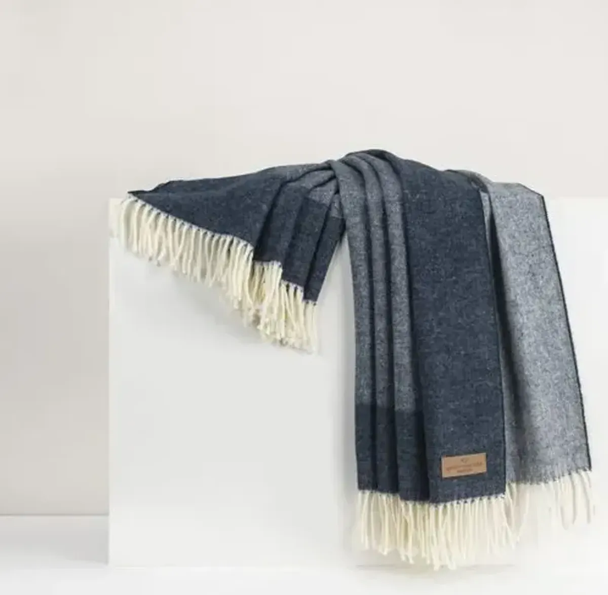 Border Herringbone Throw - Lands Downunder, Fringed