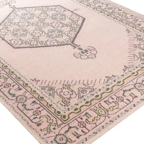 Daira Hand-Knotted Rug - Pink/Gray - Pink