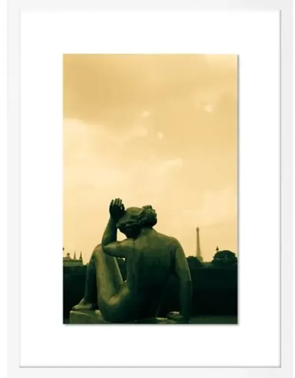 Alison Stager - Vue sur la Tour Depuis Le Jardin Photograph