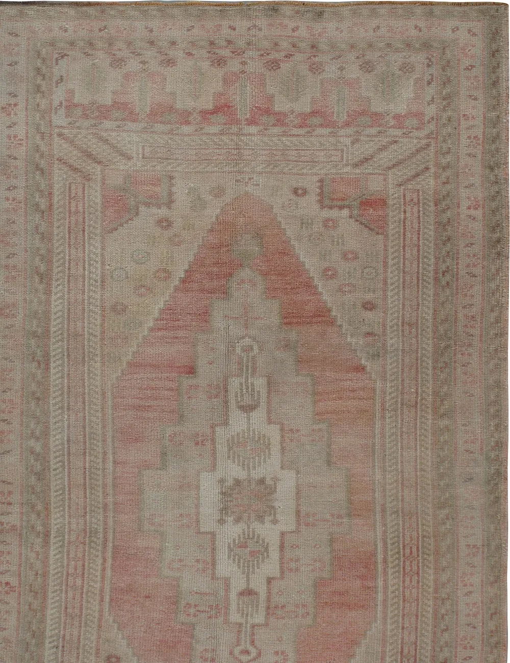 Turkish Oushak Rug Runner 3'4' x 6'1' - pink - pink