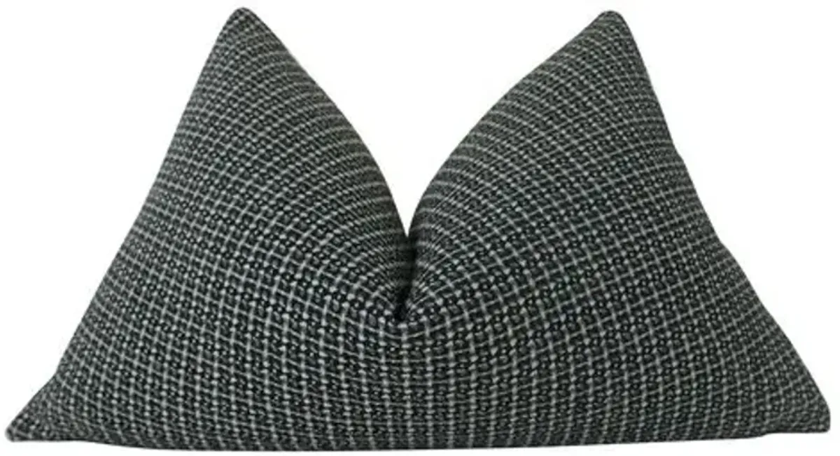 Brentwood 25x16 Pillow - Black/White