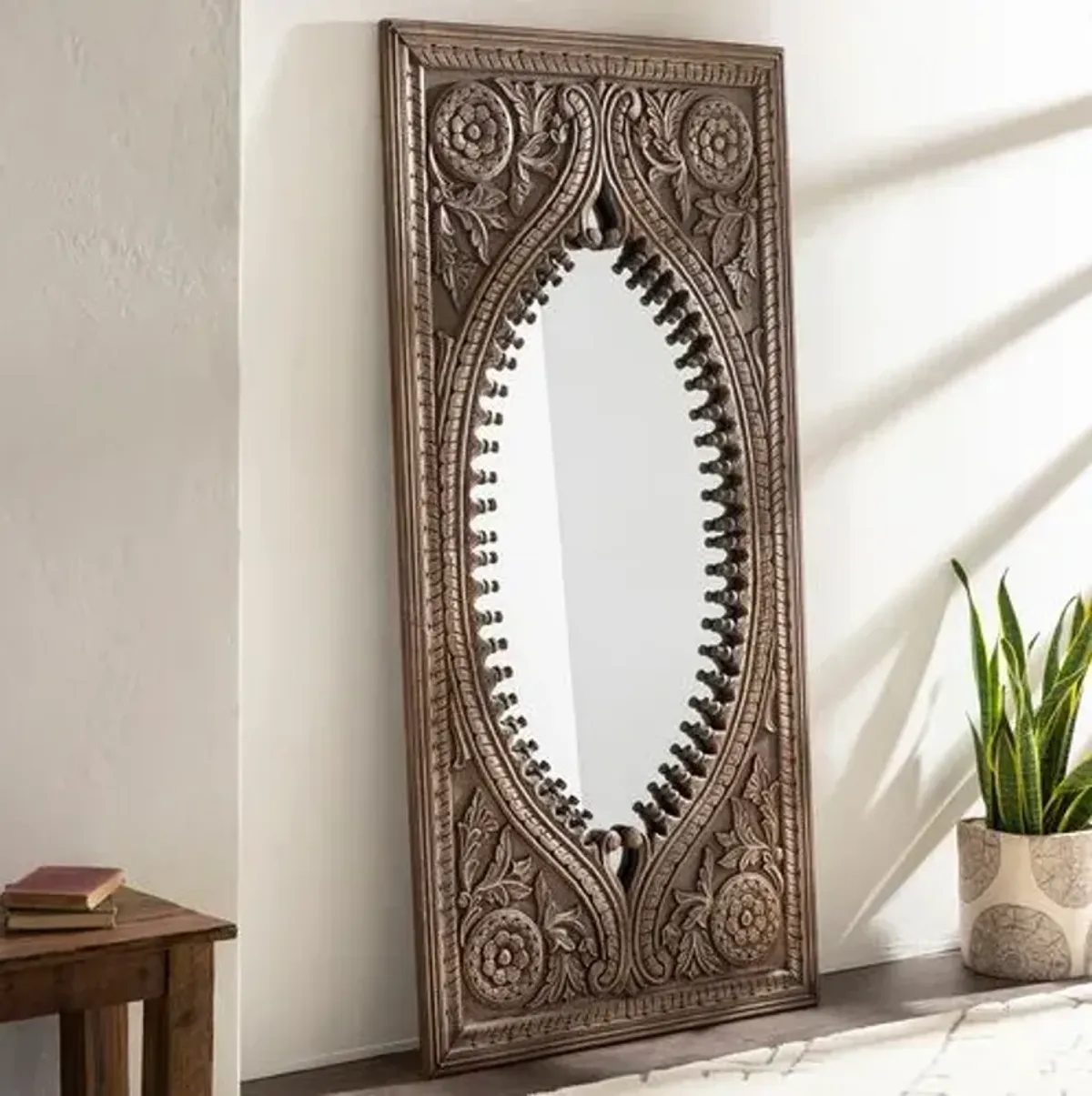 Jasper Floor Mirror - Natural