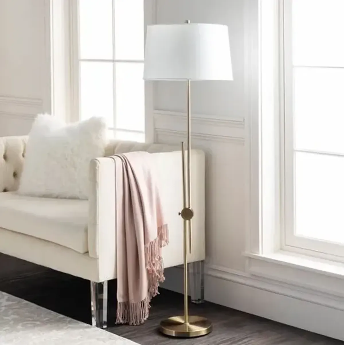 Jacy Floor Lamp - Brass