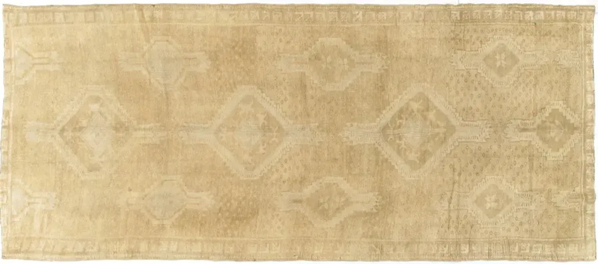 Oushak Gallery Rug - 4'10" X 11'9" - Beige - Beige