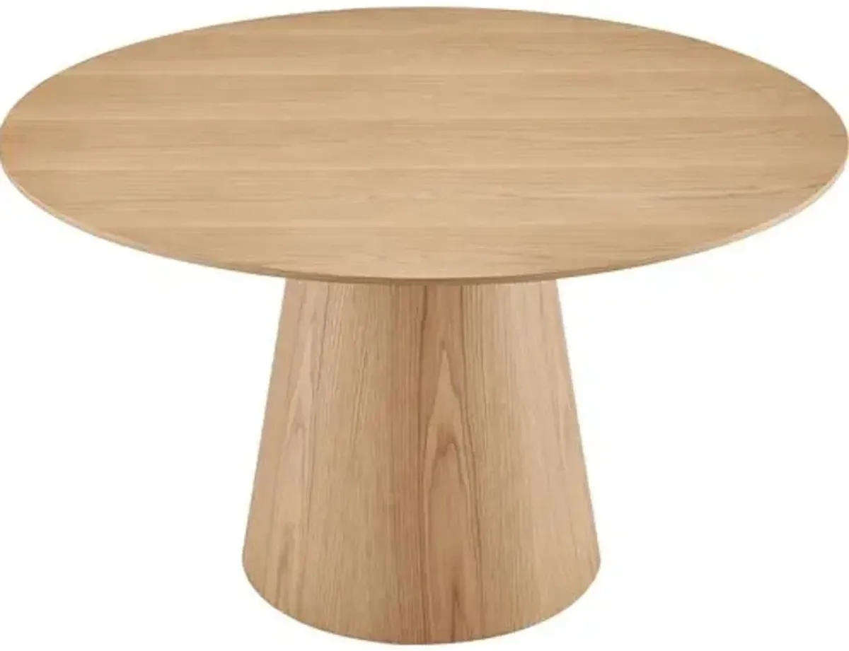 Dexter 53" Round Dining Table