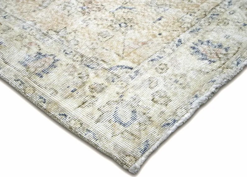 1960s Turkish Oushak Rug - 4'11" x 8'3" - Nalbandian - Beige - Beige