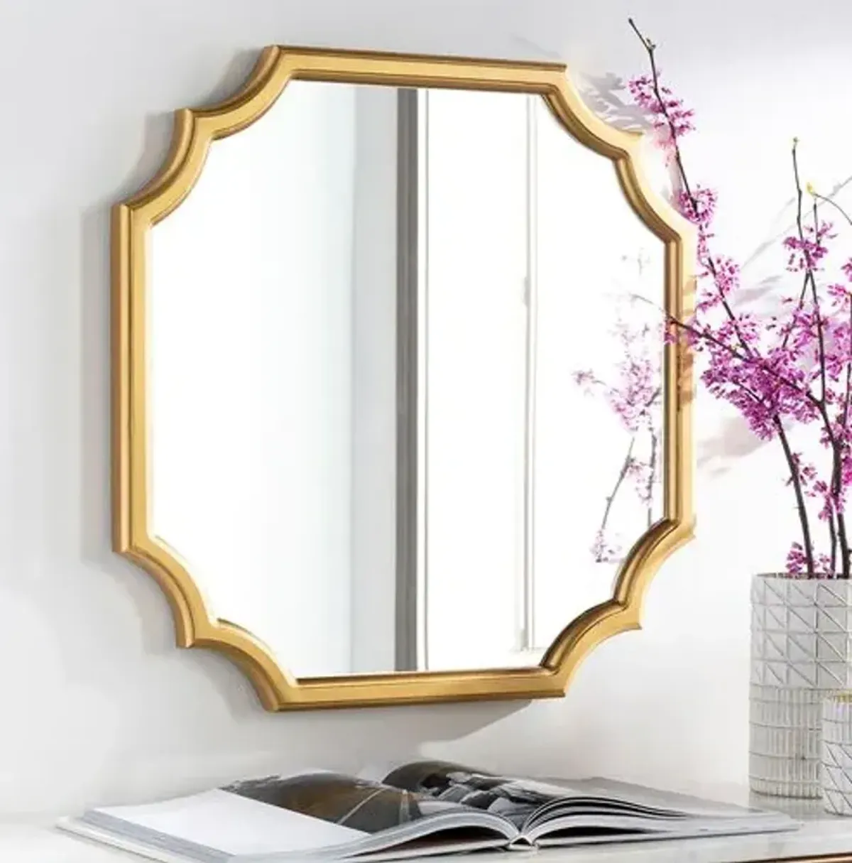 Cici 24" Wall Mirror - Gold