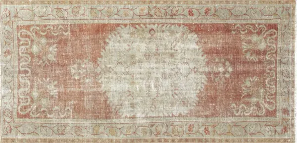 1960s Turkish Oushak Rug - 3'1"x6'3" - Nalbandian - Red - Red